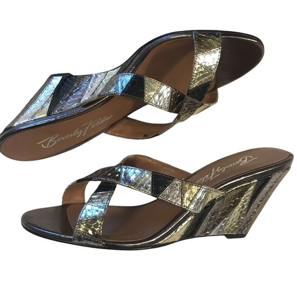 Beverly Feldman Metallic Gold Silver Wedge Sandal 7M - Picture 2 of 8